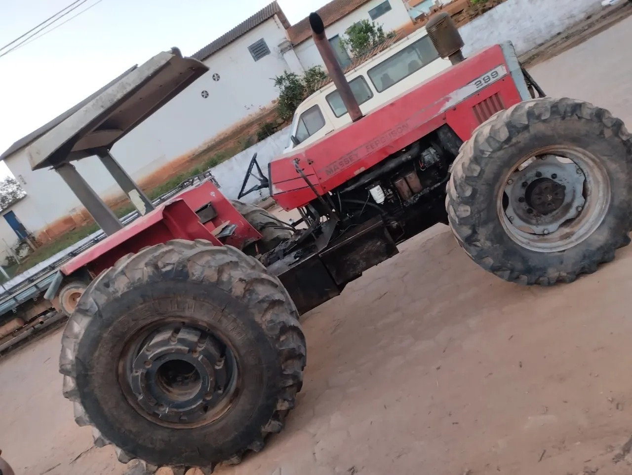 Massey-Ferguson-299-1